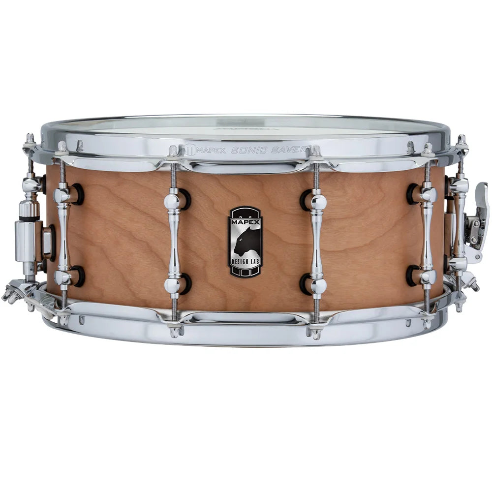 Mapex Cherry Bomb Black Panther snare trumma