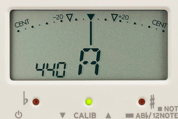 Korg CA - 2 Kromatiskur stemmari - Simme Musikkhús